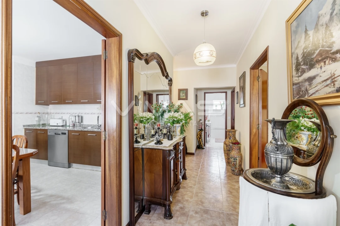 Moradia T6 para Venda em Lage Foto 16