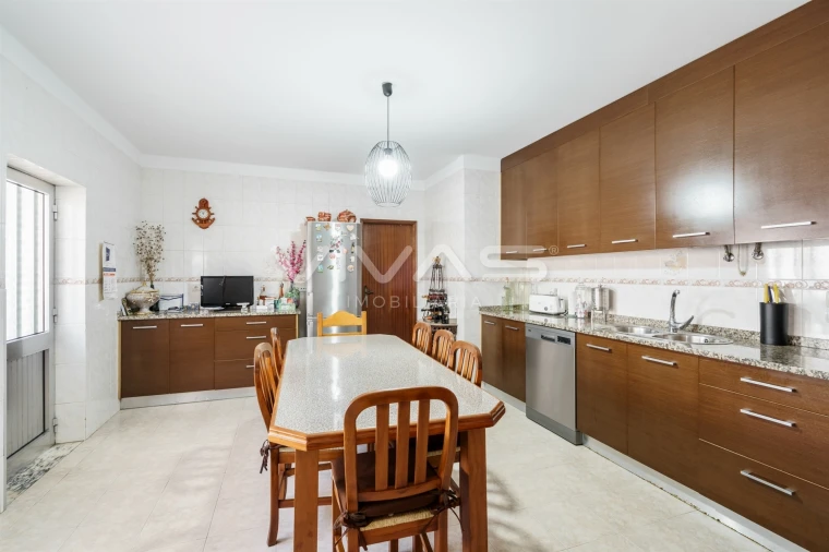 Moradia T6 para Venda em Lage Foto 2