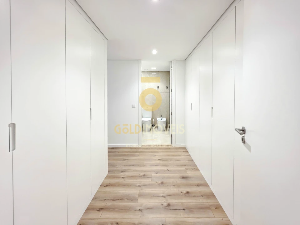 Apartamento T3 para Venda em Penafiel Foto 8