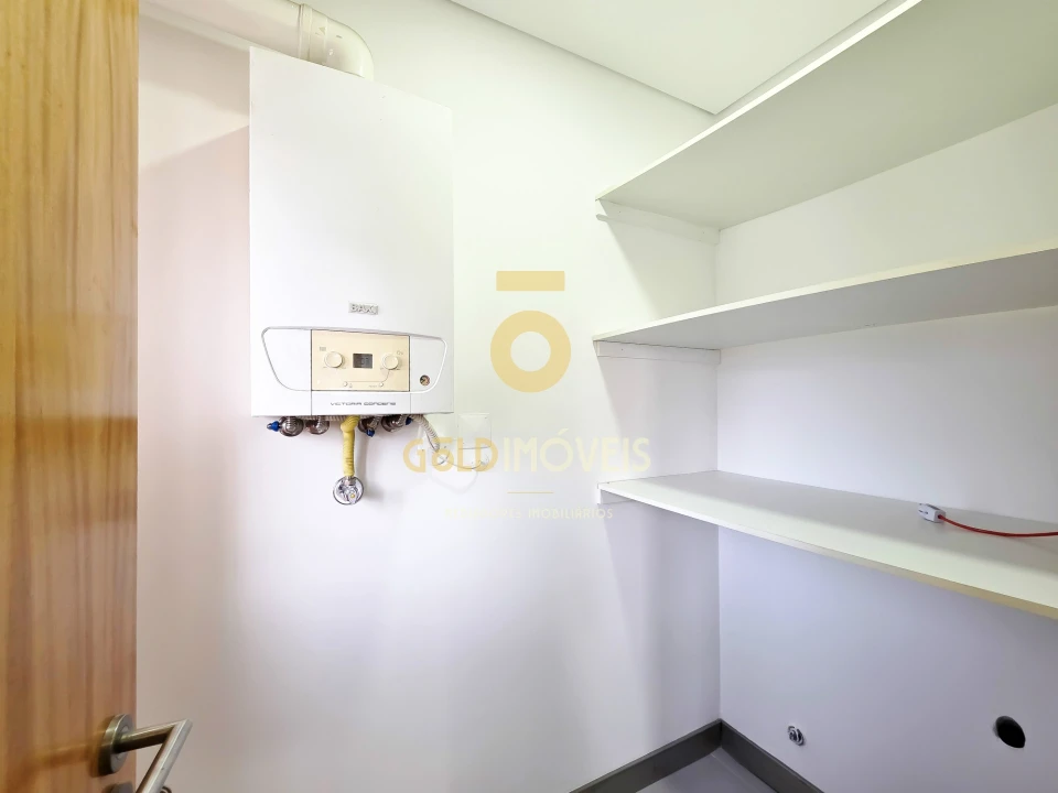 Apartamento T3 para Arrendamento em Penafiel Foto 4