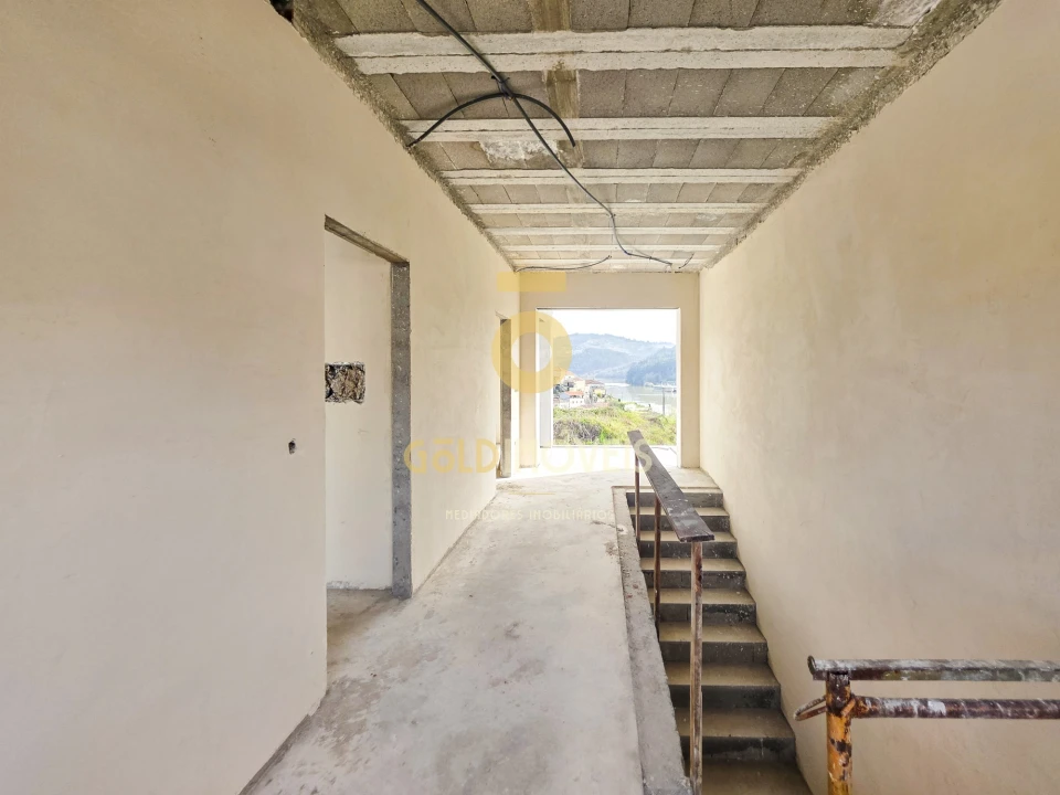 Moradia T3 para Venda em Alpendorada, Várzea e Torrão Foto 22