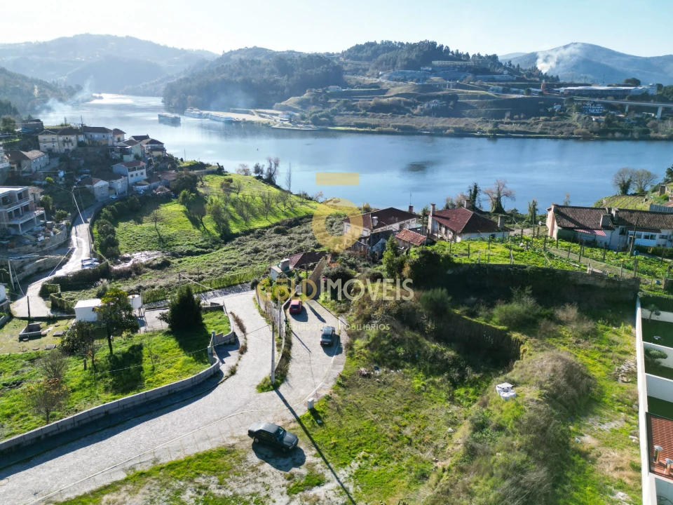 Moradia T3 para Venda em Alpendorada, Várzea e Torrão Foto 8