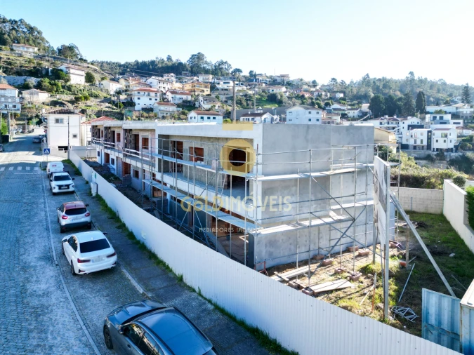 Moradia T3 para Venda em Alpendorada, Várzea e Torrão