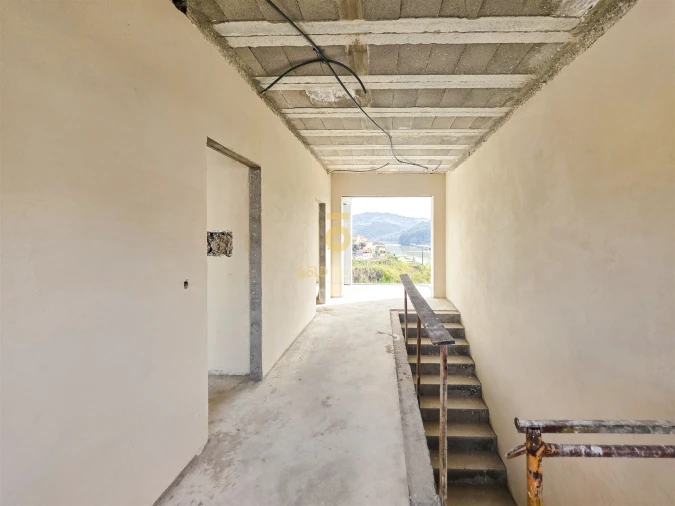 Moradia T3 para Venda em Alpendorada, Várzea e Torrão Foto 10