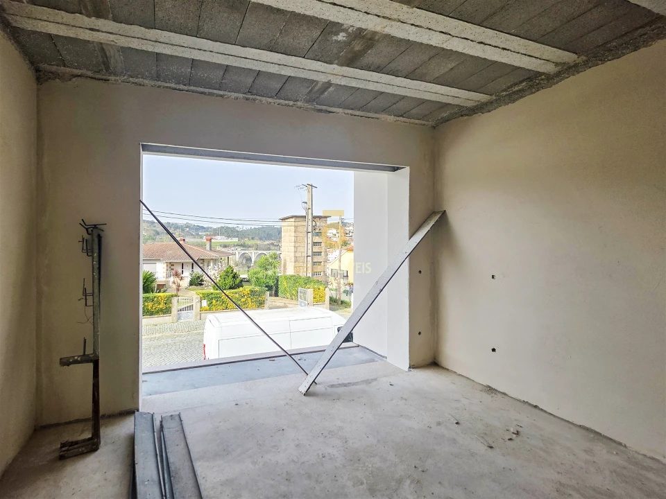 Moradia T3 para Venda em Alpendorada, Várzea e Torrão Foto 17