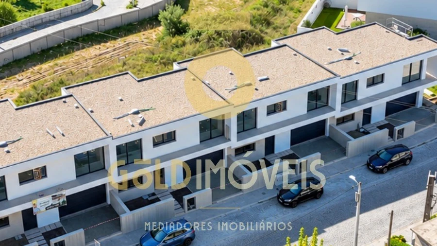 Moradia T3 para Venda em Alpendorada, Várzea e Torrão