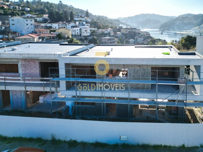 Moradia T3 para Venda em Alpendorada, Várzea e Torrão Foto 7