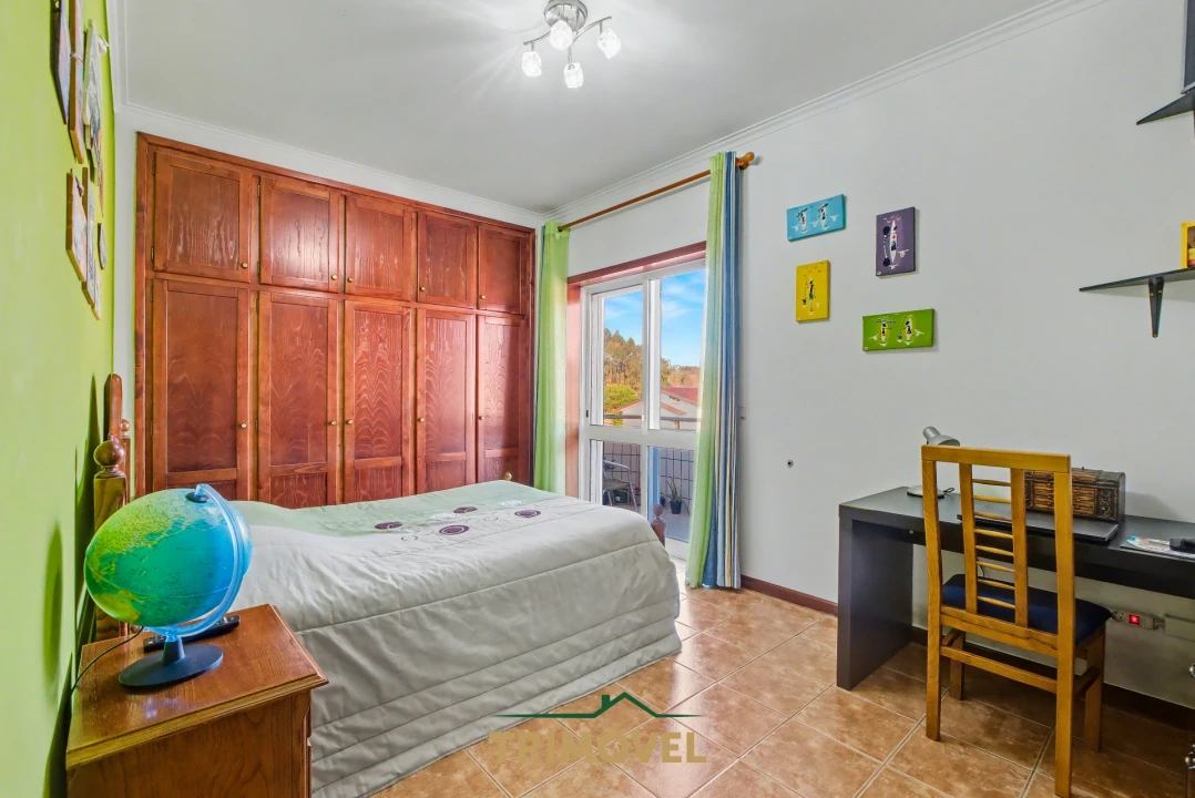 Apartamento T2 para Venda em São Roque Foto 12