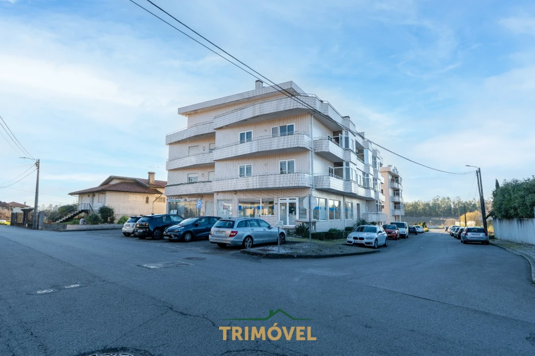 Apartamento T2 para Venda em São Roque Foto 18