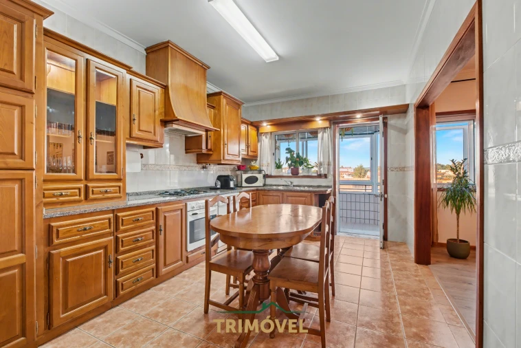 Apartamento T2 para Venda em São Roque Foto 5