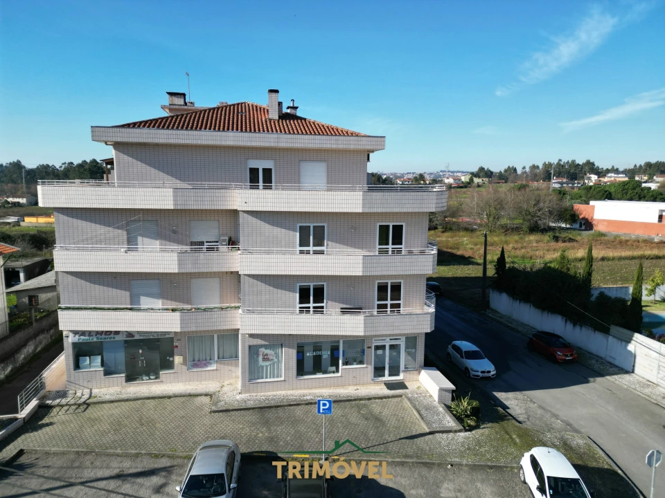 Apartamento T2 para Venda em São Roque Foto 20