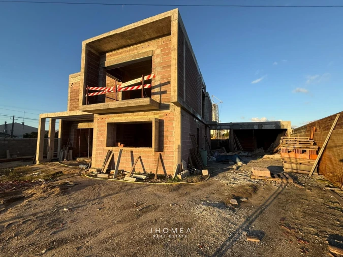 Moradia T4 para Venda em Santa Joana Foto 3