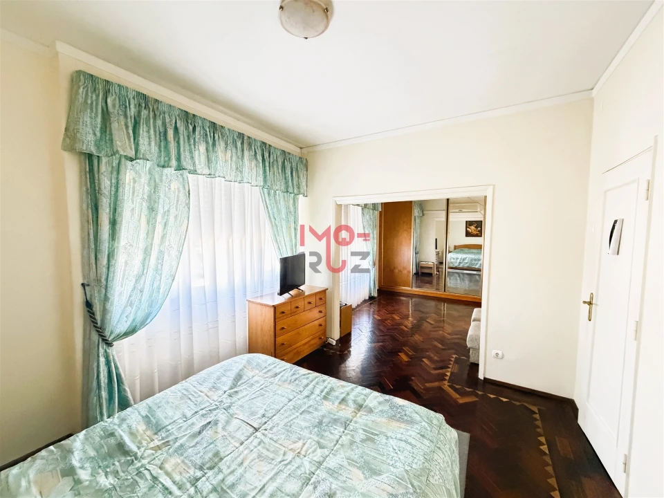 Moradia T8 para Venda em Tramagal Foto 20