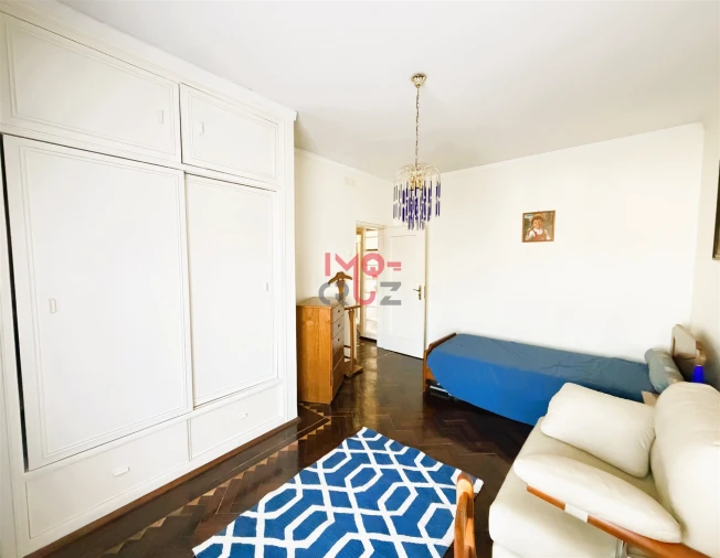 Moradia T8 para Venda em Tramagal Foto 33