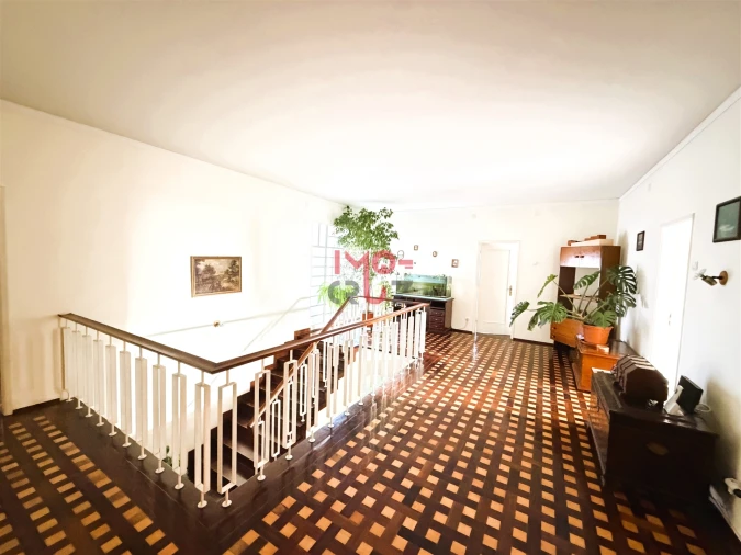 Moradia T8 para Venda em Tramagal Foto 25