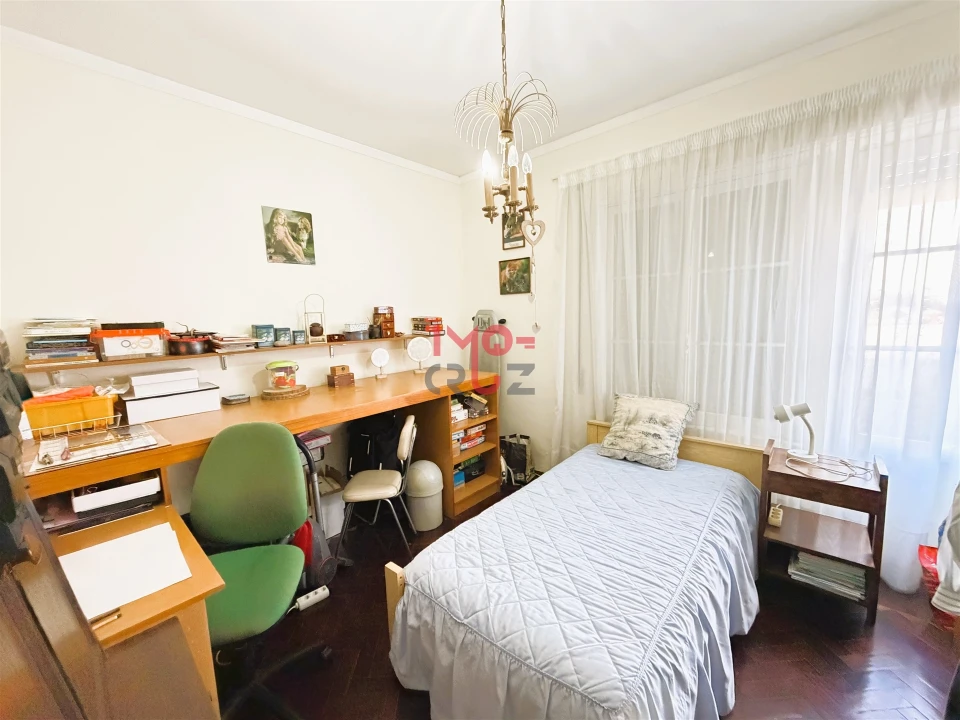 Moradia T8 para Venda em Tramagal Foto 16