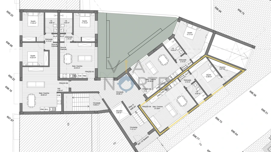 Apartamento T1 para Venda em Sé, Santa Maria e Meixedo Foto 11