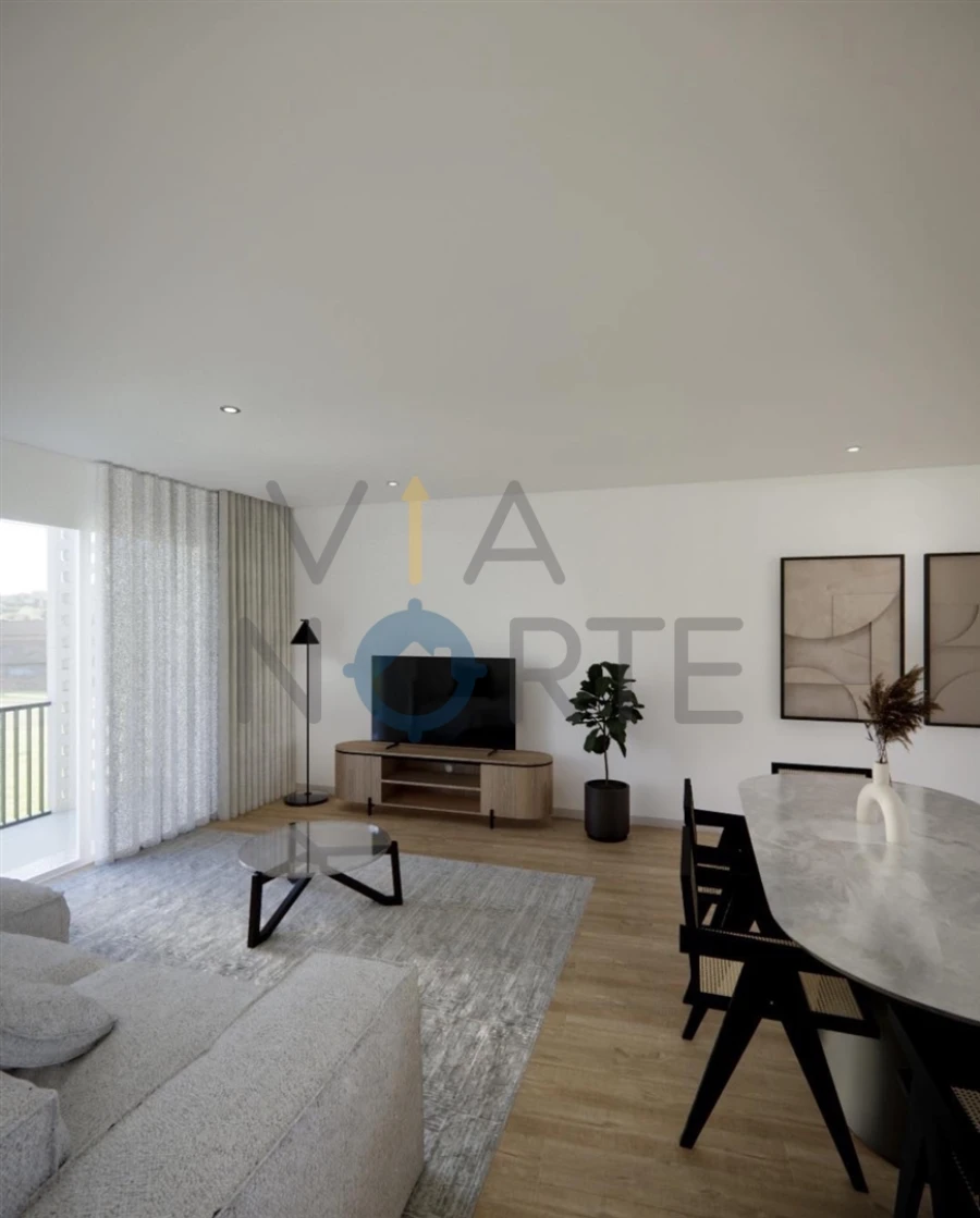 Apartamento T0 para Venda em Sé, Santa Maria e Meixedo Foto 4