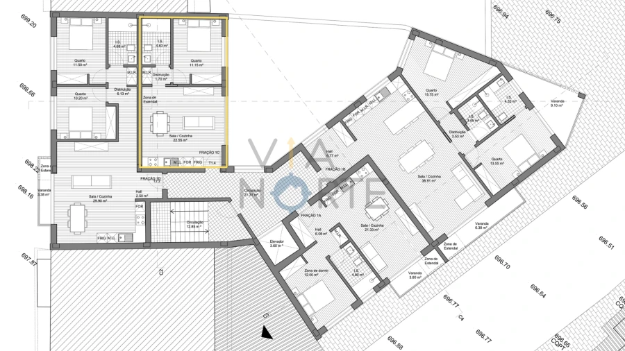 Apartamento T0 para Venda em Sé, Santa Maria e Meixedo Foto 11