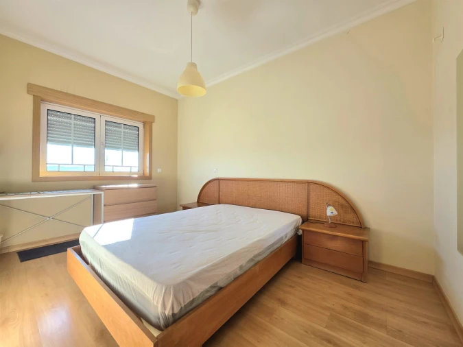 Apartamento T1 para Venda em Covilhã e Canhoso Foto 7