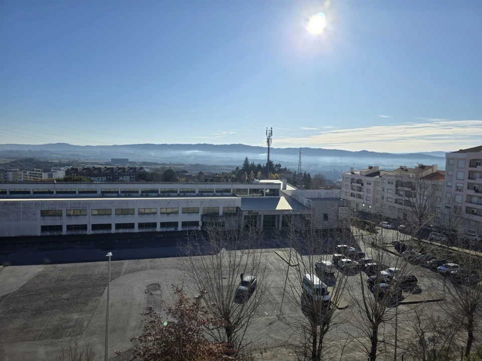 Apartamento T1 para Venda em Covilhã e Canhoso Foto 12