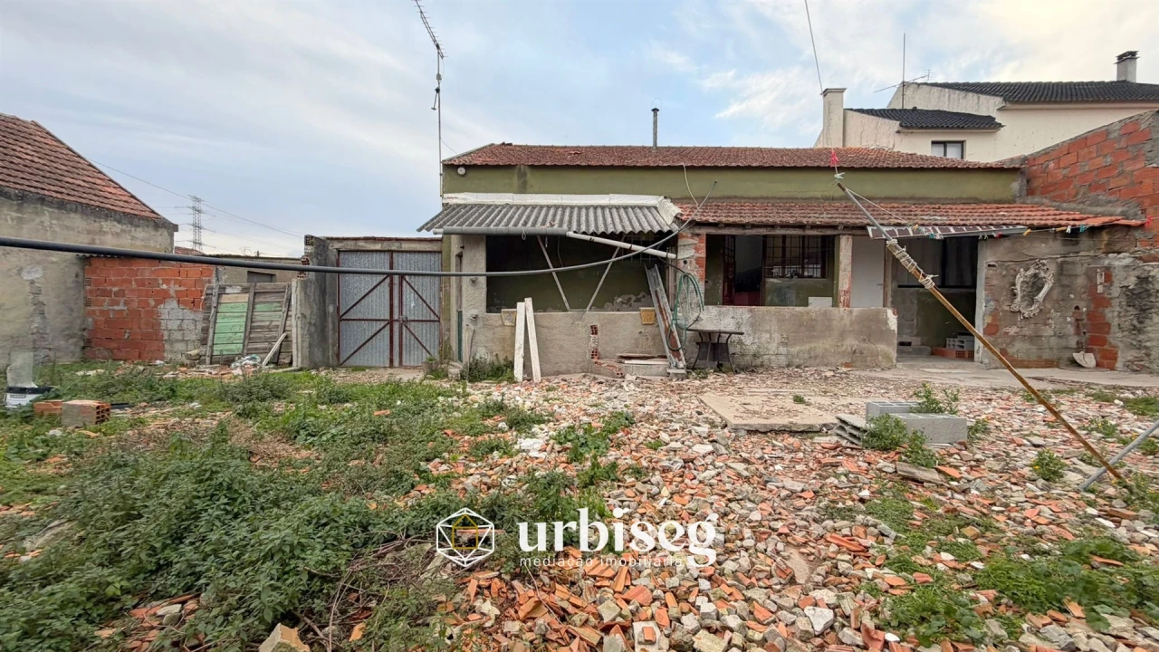 Moradia T3 para Venda em Paião Foto 24