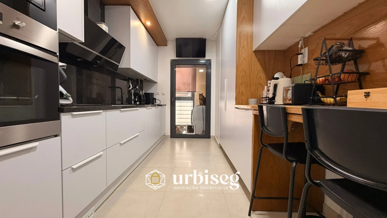 Apartamento T3 para Venda em Tavarede Foto 13