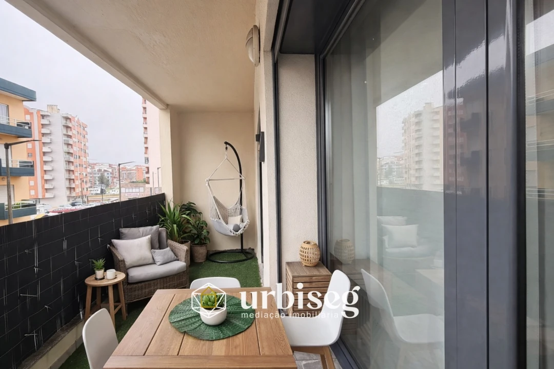 Apartamento T3 para Venda em Tavarede Foto 2