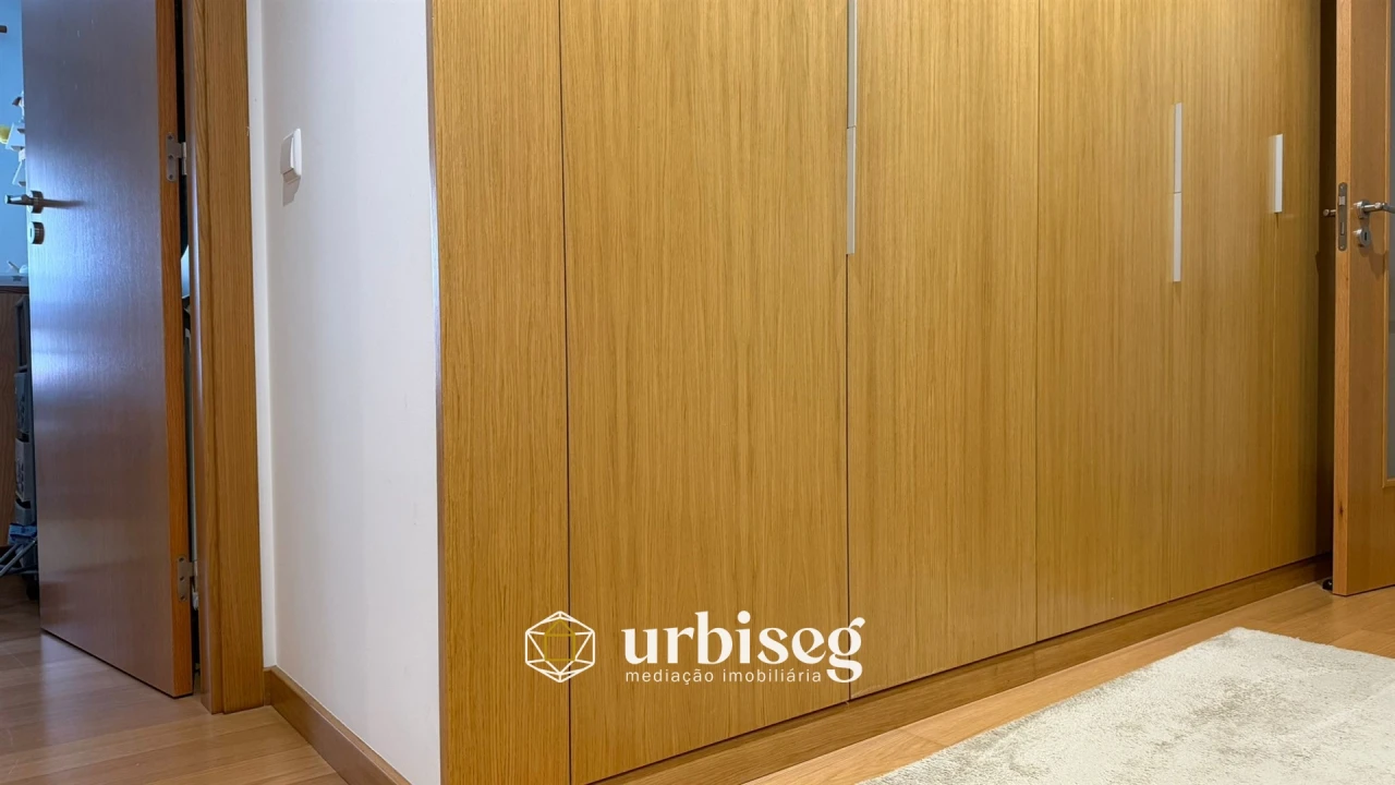 Apartamento T3 para Venda em Tavarede Foto 32