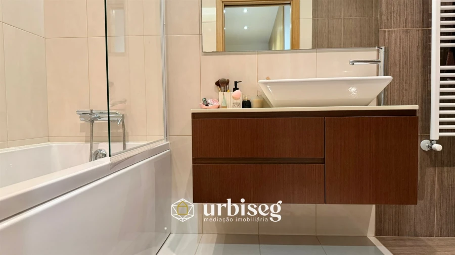 Apartamento T3 para Venda em Tavarede Foto 28