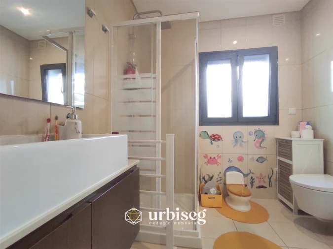 Apartamento T3 para Venda em Tavarede Foto 39