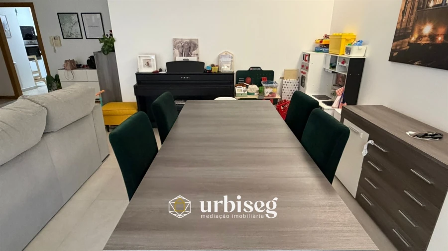 Apartamento T3 para Venda em Tavarede Foto 9