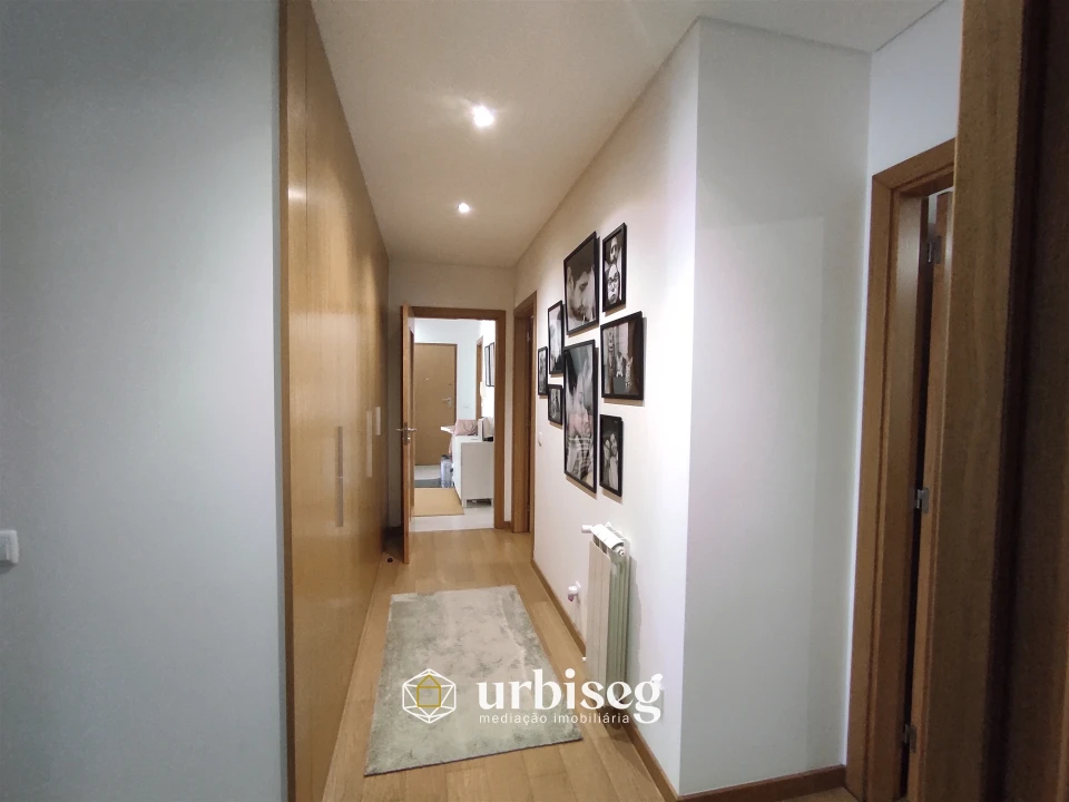 Apartamento T3 para Venda em Tavarede Foto 24