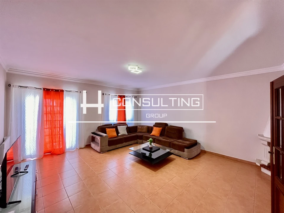 Moradia T3 para Arrendamento em Quinta do Conde Foto 27