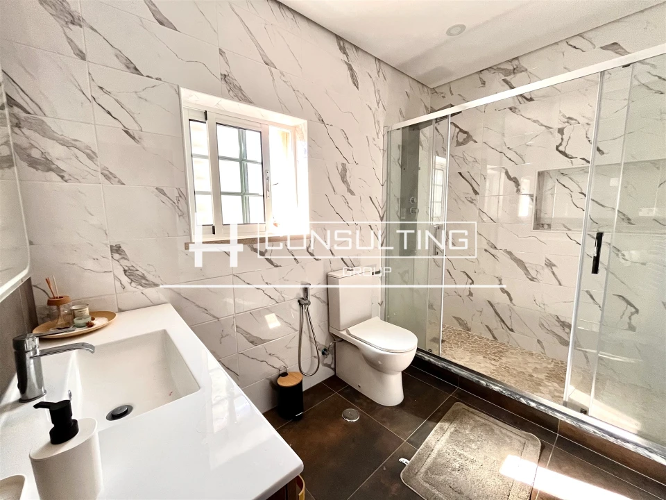 Moradia T3 para Arrendamento em Quinta do Conde Foto 32