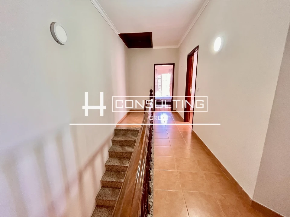 Moradia T3 para Arrendamento em Quinta do Conde Foto 31