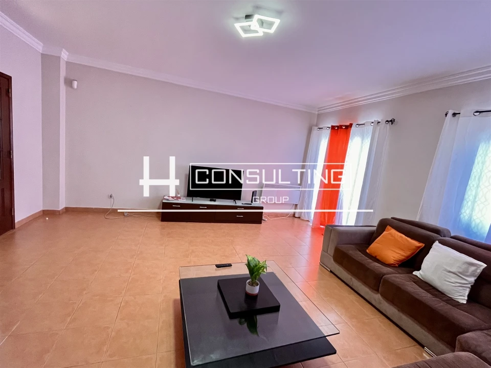 Moradia T3 para Arrendamento em Quinta do Conde Foto 28