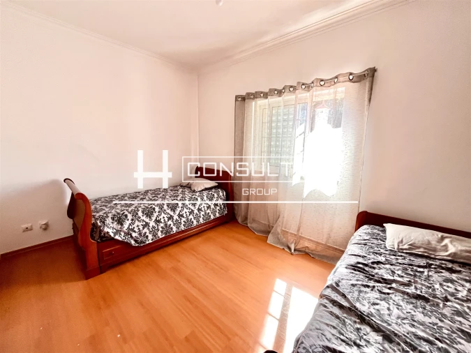 Moradia T3 para Arrendamento em Quinta do Conde Foto 37