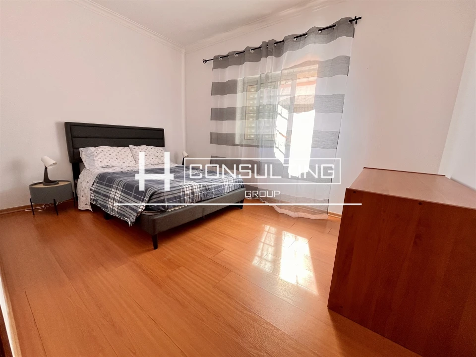 Moradia T3 para Arrendamento em Quinta do Conde Foto 13