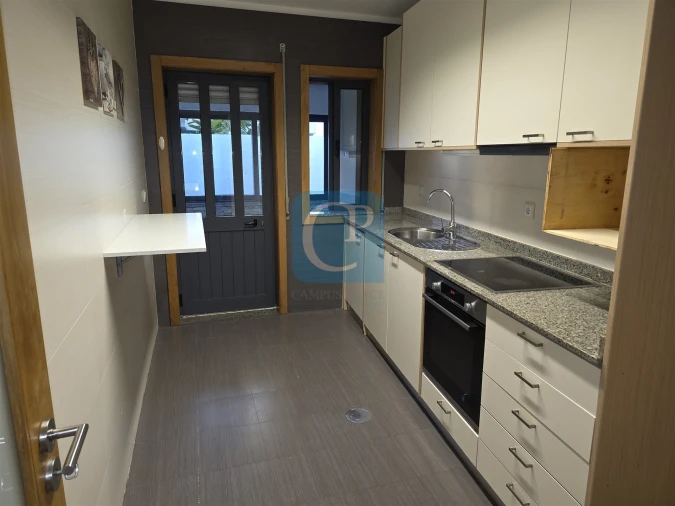 Apartamento T2 para Arrendamento em São Mamede de Infesta e Senhora da Hora Foto 9