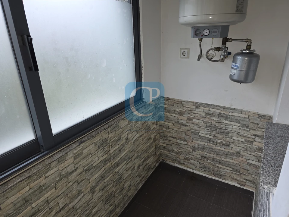 Apartamento T2 para Arrendamento em São Mamede de Infesta e Senhora da Hora Foto 10