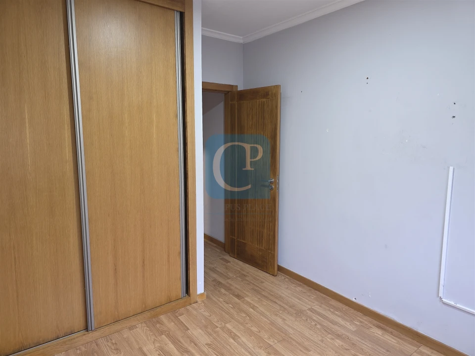 Apartamento T2 para Arrendamento em São Mamede de Infesta e Senhora da Hora Foto 4