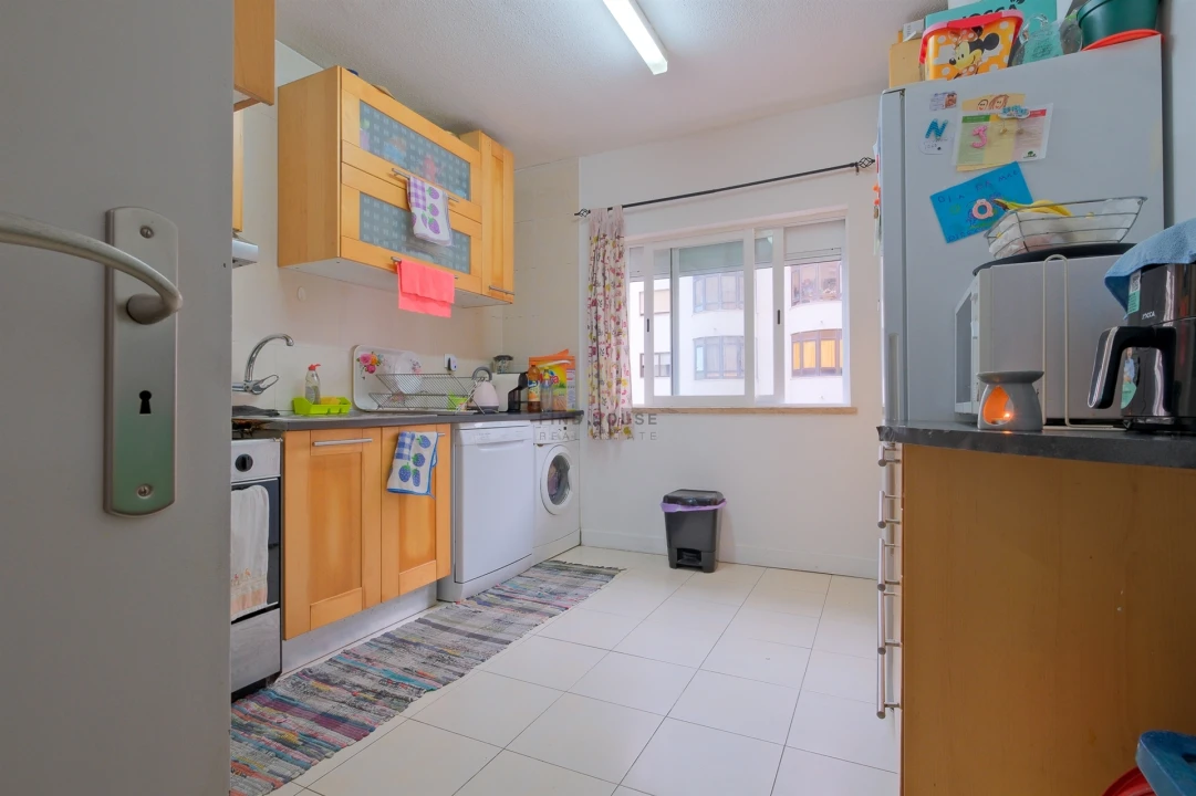 Apartamento T3 para Venda em Rio de Mouro Foto 21