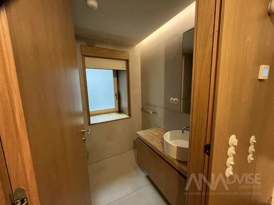Apartamento T1 para Arrendamento em Viseu Foto 7