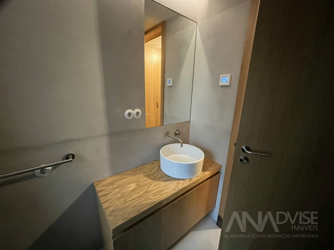 Apartamento T1 para Arrendamento em Viseu Foto 9