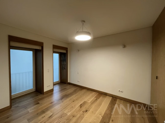 Apartamento T1 para Arrendamento em Viseu Foto 5