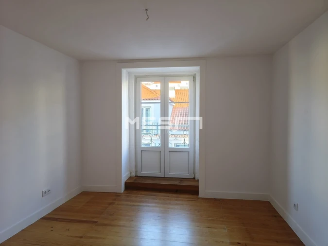 Apartamento T3 para Venda em Santa Maria Maior Foto 3