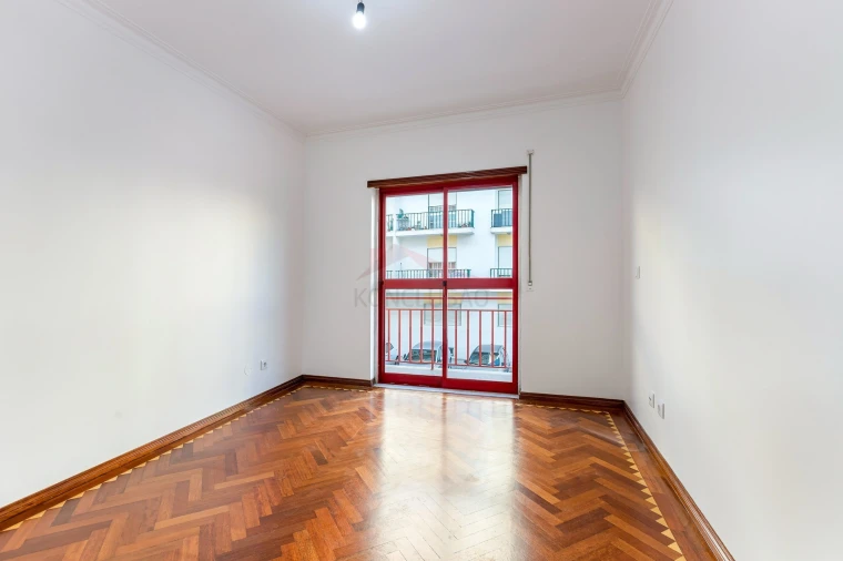 Apartamento T3 para Venda em Carregado e Cadafais Foto 19