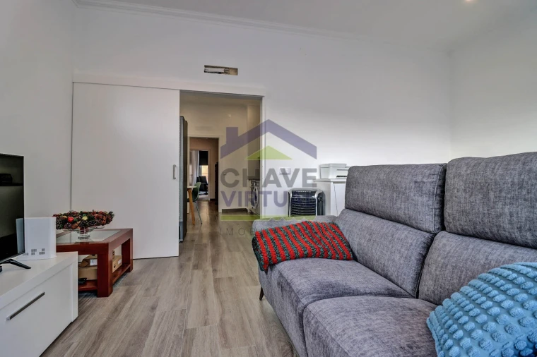 Apartamento T3 para Venda em Bombarral e Vale Covo Foto 17