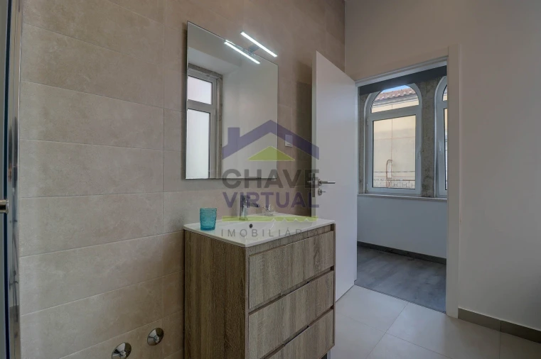 Apartamento T3 para Venda em Bombarral e Vale Covo Foto 7